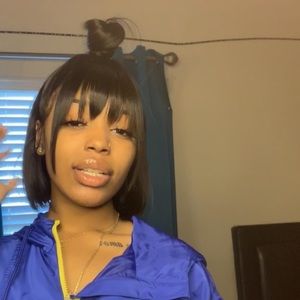 Meet your Posher, Nichole